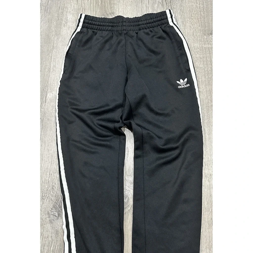 Adidas Sweatpants Men's Small Originals 3-Stripe Black White Tapered Jogger Pant